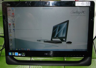 ASUS EeeTop All-in-one PC ET2010