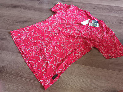 紅色塗鴉短袖T恤 Uniqlo kaws  XL 胸53長72cm 全新正品公司貨