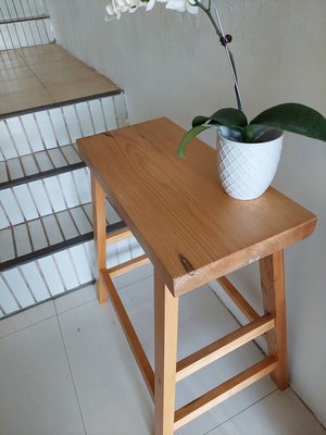 台灣檜木邊桌中長4.5公分（通貨膨脹保值首選之一）標多少賣多少