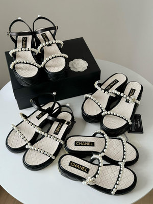 Chanel 小香24c新品 菱格厚底松糕涼鞋 夏天一定要入的拖鞋系列 可文藝可時髦 穿搭率實在太高