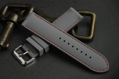 22mm直身~超優手感平面科技灰色高質感矽膠錶帶~橘線～智慧錶可用seiko oris