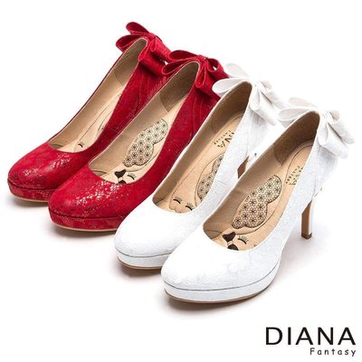 大小姐衣櫃 二手轉售 Diana專櫃 超厚切白色蕾絲蝴蝶婚宴晚宴高根鞋 23.5號 10公分 適合24號穿