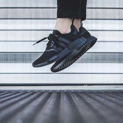 Adidas nmd shop innvictus black