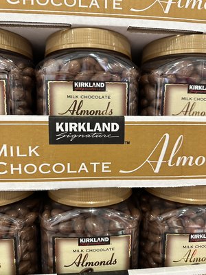 COSTCO好市多代購Kirkland Signature 科克蘭 杏仁巧克力 1.36公斤