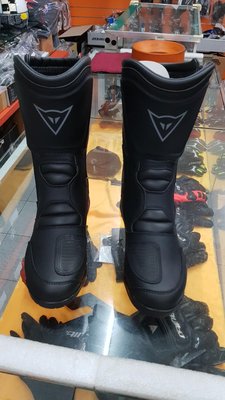 DAINESE  X-TOURER  D-WP 男版休閒防水長車靴，特價優惠中