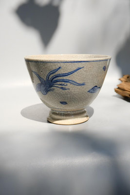 日本帶回江戶明治期百年三田青花魚藻紋斗笠形抹茶碗古三田的