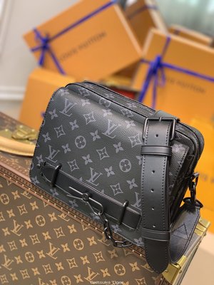 二手Louis Vuitton LV Steamer Messenger bag M45585黑花
