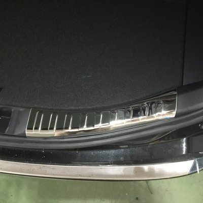 (柚子車舖) 2013-2018 RAV4 4代/4.5代 尾門後內護板,報價一組2入,白鐵不鏽鋼材質 b