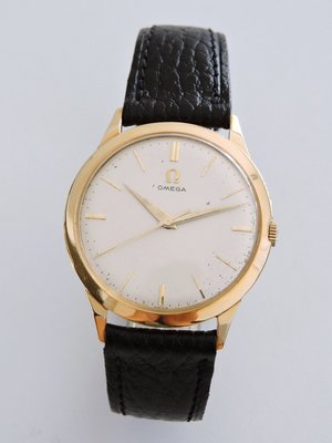 正14K金 OMEGA 歐米茄 經典(420)2方位調校手上鍊古董機械男錶 女錶 中性錶