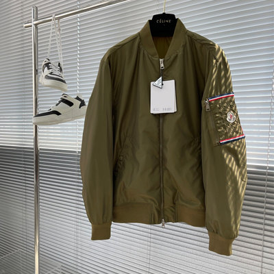 『名品站』Moncler休閒外套 英倫風型男立領外套 原單大牌 專櫃精品飛行夾克棒球服商務外套8AT545