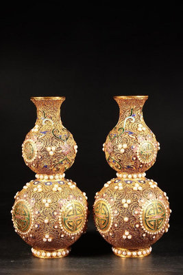 清代 花絲鎏金鑲嵌珍珠葫蘆瓶  重1357  長13  寬13 高25 62004173