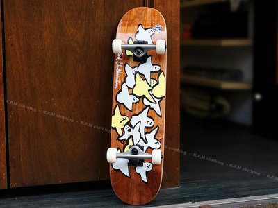 【 K.F.M 】Krooked BIRDS 7.75 Skateboard  整組 技術板 滑板 美國進口滑板 茶木紋