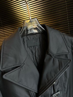 100％原廠 歐美秋冬潮牌男金屬Prada普拉達商務修身輕熟個性機車棉服夾克外套