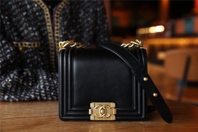『RP精品』Chanel 香奈兒 22年限量款 Mini Boy 黑色金扣 口蓋包