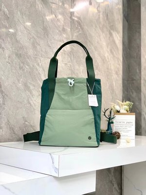 鑫凱莉代GO  Lululemon 時尚 多功能 後背包  手提包 限量 預購