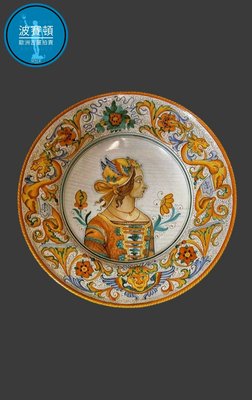 【波賽頓-歐洲古董拍賣】歐洲/西洋古董 義大利古董 大型托斯卡尼DERUTA手工彩繪陶瓷盤 女仕款(年份：約1880年)(直徑：42cm)(製造地：Italy)
