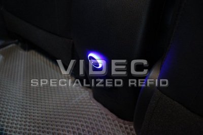 威德汽車 HID 豐田 TOYOTA 13- RAV4 原廠 後座 USB 增設 充電 含 LED 燈