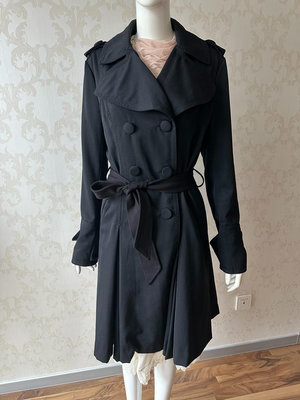 moschino 風衣#vintage 下半部分是傘裙設計