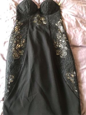 ~櫻花雨~全新 ASOS 34/6號 黑色鏤空 蕾絲 長禮服 UK 英國製 跑趴 宴會 婚禮 婚紗 伴娘 晚宴 主持