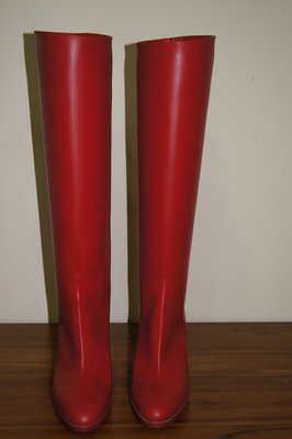 Sergio Rossi 桃紅色素面高跟長靴 原價 42000 特價 10500