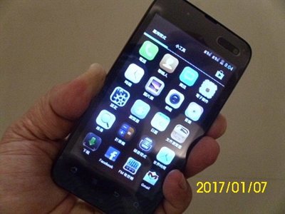 全新手機 moii e801 3G雙卡G+W 雙模 安卓 line 附盒裝4