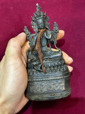 (二手)-尼泊爾仿古佛像度母高約12cm尼泊爾老佛像尼泊爾手工 古玩 擺件 老物件【靜心隨緣】927