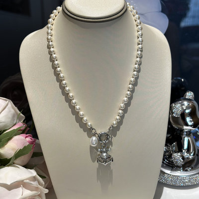 英國知名設計師品牌Vivienne Westwood珍珠船錨串珠項鍊 代購