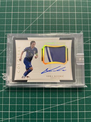 [可議價] Panini one of one Luka Modric 魔笛 實戰球衣 卡面 簽 white box