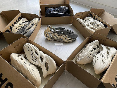 Adidas Yeezy Foam Runner 椰子洞洞鏤空骨白色 男鞋 G55486【ADIDAS x NIKE】