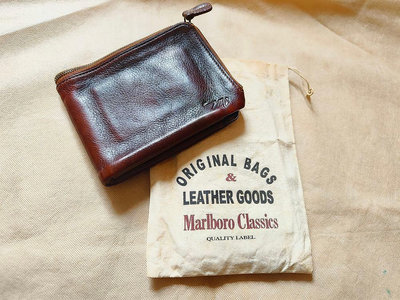 Marlboro Classics MCS 萬寶路經典原廠中國製稀有絕版咖啡色厚磅頭層摺疊中夾皮夾(0402)
