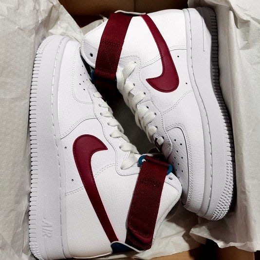 正品】NIKE AIR FORCE 1 HIGH 白酒紅高筒復古334031-119 女慢跑鞋