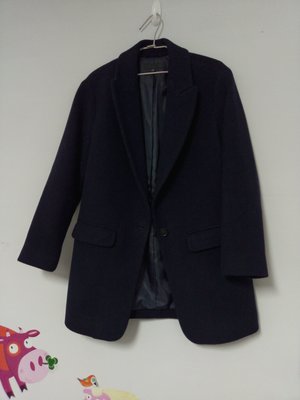 Uniqlo 深藍色、藏青色羊毛大衣外套.西裝外套.英國藍
