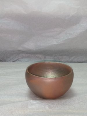 《茁壯啟業 》茶杯 柴燒茶杯 藏窯 作者:吳金維 K127 尺寸：8.8x8.8x5