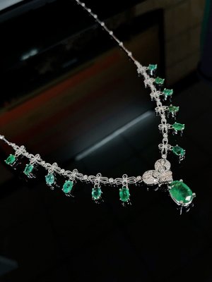 義大利14k金鑽石項鍊+18k金祖母綠鑽石墜飾  套鍊組