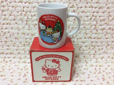 Sanrio hello kitty 30週年聖誕馬克杯～2004年商品～收藏出清