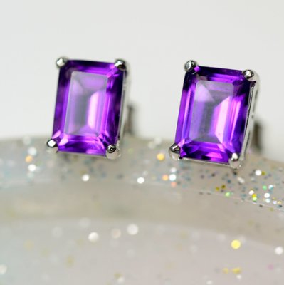 能量寶石 2月生日石 天然紫水晶耳環 輕珠寶 公主方花式車工 針式耳環 附保證書