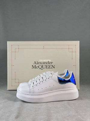 Alexander McQueen   Sole Leather Sneakers 藍白男女鞋DJ6188-100【ADIDAS x NIKE】