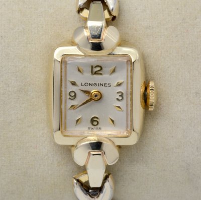 《寶萊精品》Longines 浪琴金乳白方型手鍊式女子錶