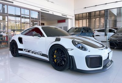 鴻騏 2018 Porsche 911 GT2 RS 總代理原廠保養 僅跑一萬九