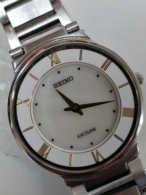 日本製 SEIKO EXCELINE 珍珠貝錶面 石英女錶
