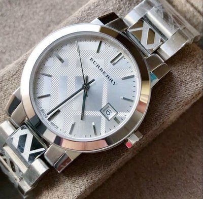 BURBERRY 銀色面錶盤 銀色不鏽鋼錶帶 石英 女士手錶 BU9144