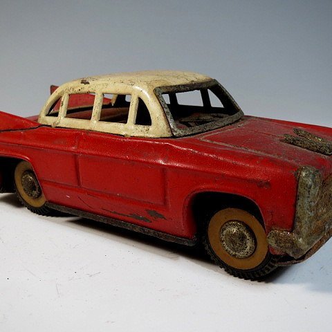 金王記拍寶網 學4 A124 早期50年代紅色老鐵皮車貫性鐵皮車一台 正老品 罕見稀少 Yahoo奇摩拍賣