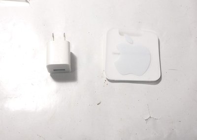 蘋果Apple 原廠 USB充電旅充電頭/A1385 + 蘋果貼紙