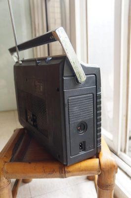 sony  CF-560S  卡帶收音機 古董收音機  FM收訊正常,立體燈可亮  卡帶收聽正常