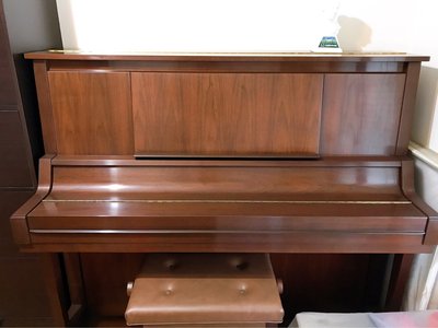 YAMAHA山葉直立式一手鋼琴YU30W（附原廠購買證明書）