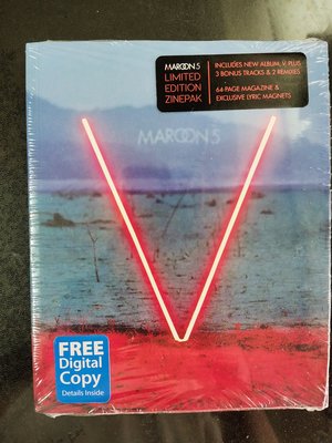 全新未拆CD~魔力紅MAROON 5第五張專輯（V)寫真版，美版多3首新歌+2首Remix+64頁寫真