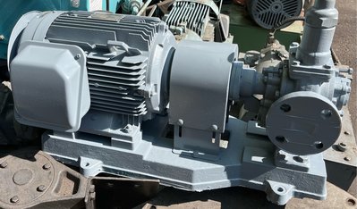 日本大東DAITO KSR-10HS-60型 抽油齒輪幫浦 7.5HP/220V 入:1.5英吋 出:1.5英吋 循環油