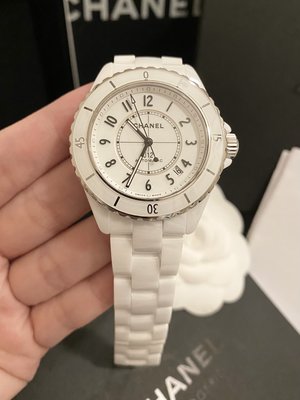 保證專櫃真品❤️98成新 最新款簍空‼️透背款 Chanel J12 38mm 白色 自動機械腕錶 ❤️H5700