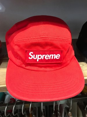 SUPREME Supreme Cap 帽子 紅色 白色邊條 雙邊刺繡現貨在台 六分割 帆布材質 全新保證正品 美國官網購入 現貨在台
