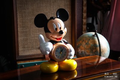 【古物箱】迪士尼 米奇 米老鼠 指針鬧鐘 日本製 早期製品 正版授權品 ( 故障不走 老件)